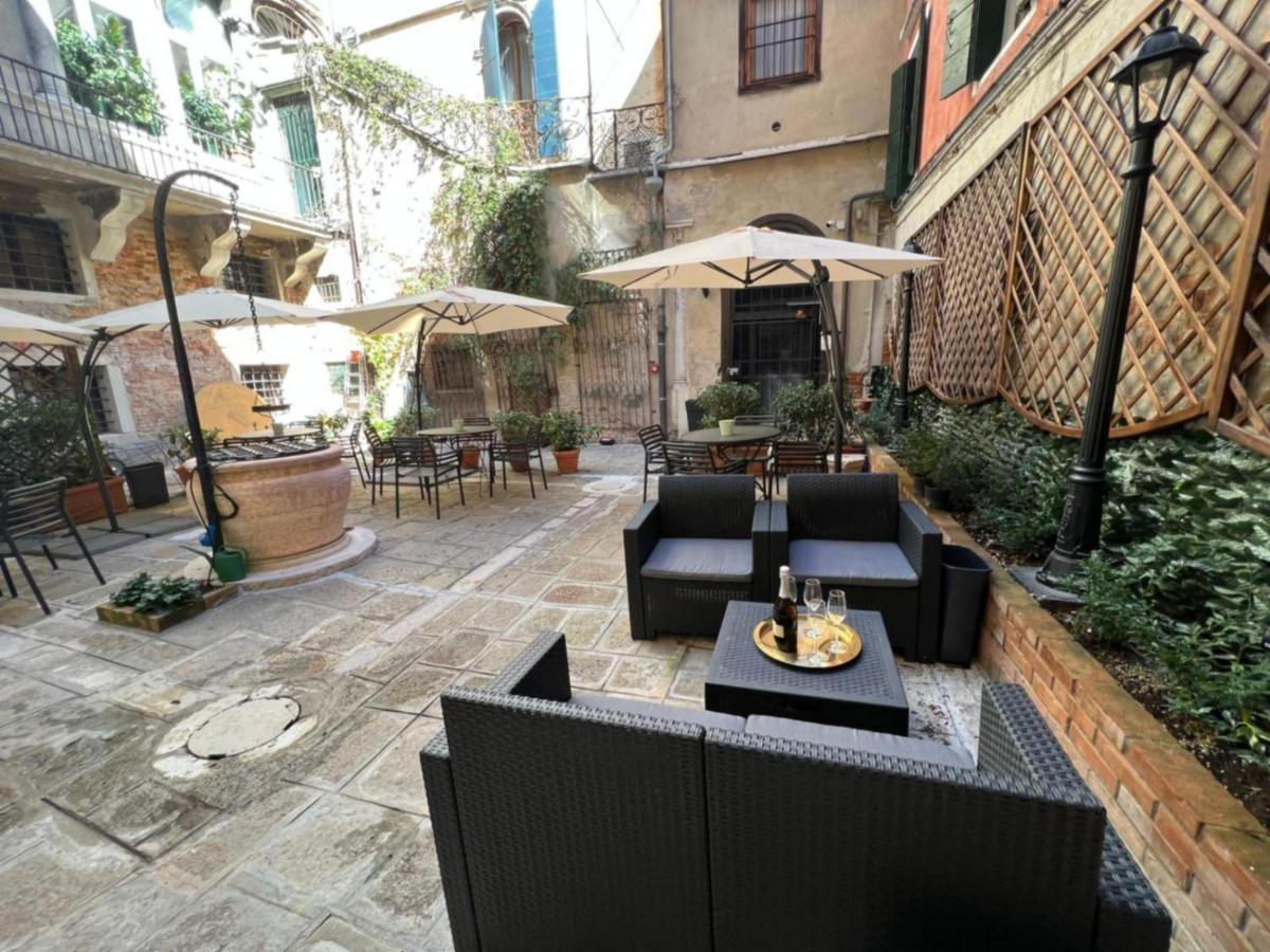 Corte Del Doge Di Rialto Bed and breakfast *
